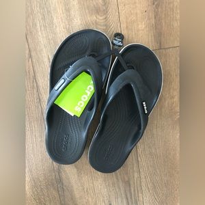 Croc Bayaband Flip Flop - size 10M/12W